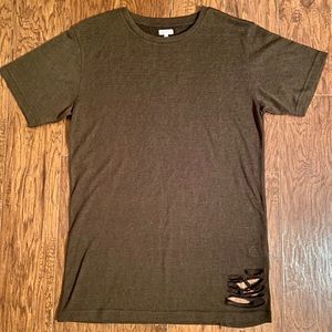 NWOT Men’s Shirt